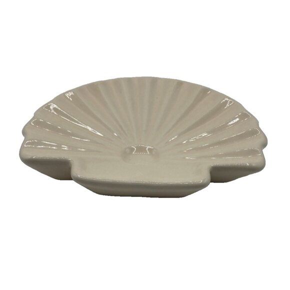 Vintage Soap Trinket Dish Clam Shell Beige Scalloped Seashell Shaped Sea Decor - Picture 2 of 11